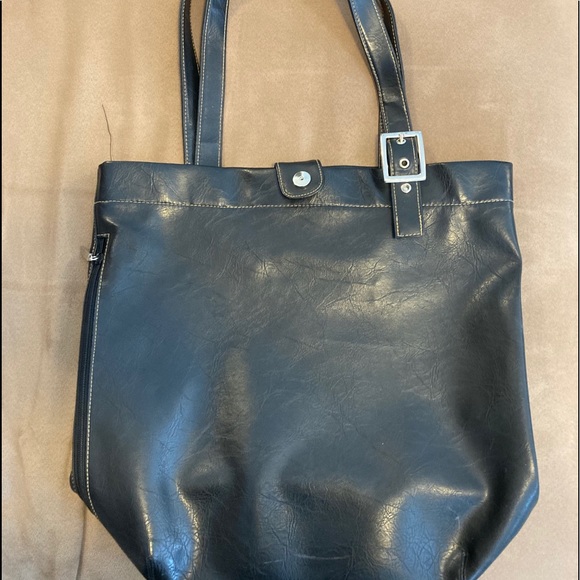Handbags - Black bag.  work, shopping, or kids items